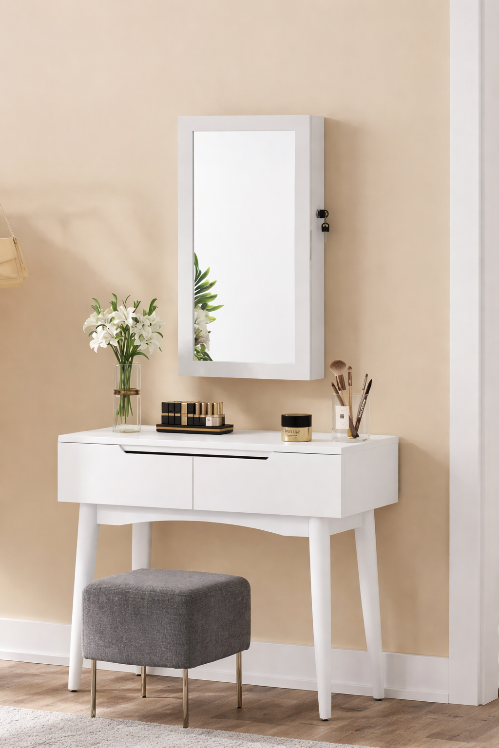CALIA – WALL-MOUNTED JEWELLERY CABINET