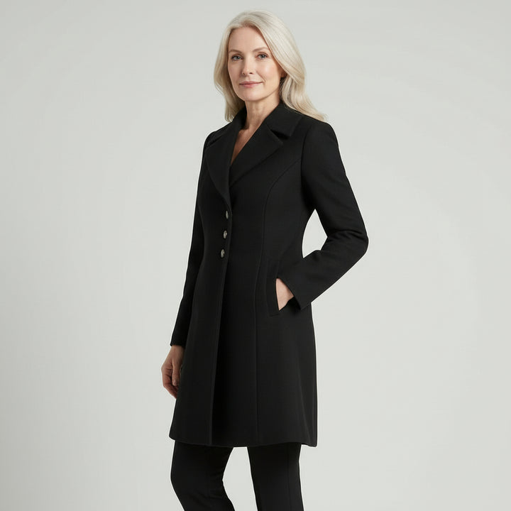 Eliza – Elegant and Warm Coat