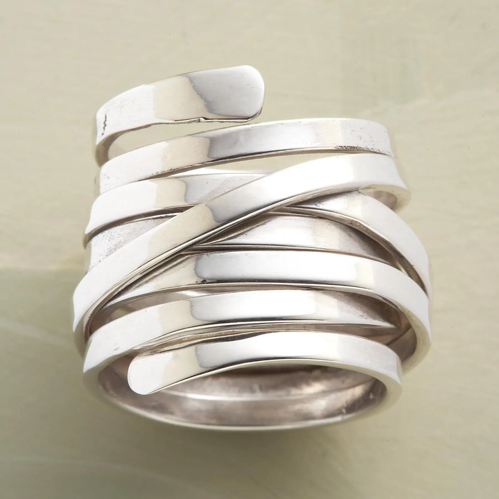 MAEVE – VINTAGE SILVER RING