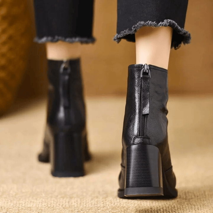 LISA – ELEGANT ANKLE BOOTS